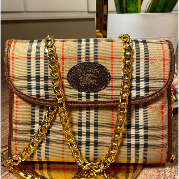 NOT FOR SALE - Burberry’s Vintage Haymarket Nova Check pouch w/unbranded chain! - Picture 1 of 16